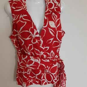 Women's red & white flower design size XL
